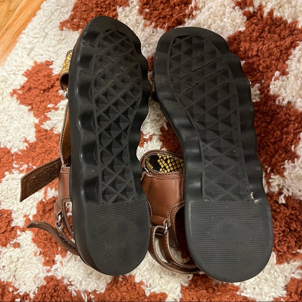 Aerosoles Wave Yellow Snakeskin Sandals - Picture 4 of 4
